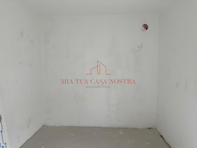 ABANO TERME: Appartamento all'ultimo piano in palazzina signorile con ascensore a chiave, si comp...