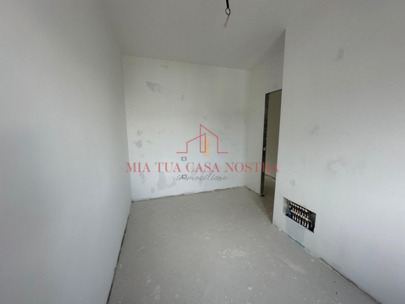 ABANO TERME: Appartamento all'ultimo piano in palazzina signorile con ascensore a chiave, si comp...