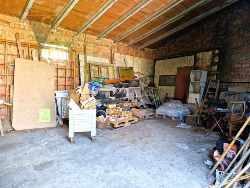 A brevissima distanza da Anguillara Veneta ed Agna, proponiamo immobili con una superficie totale...