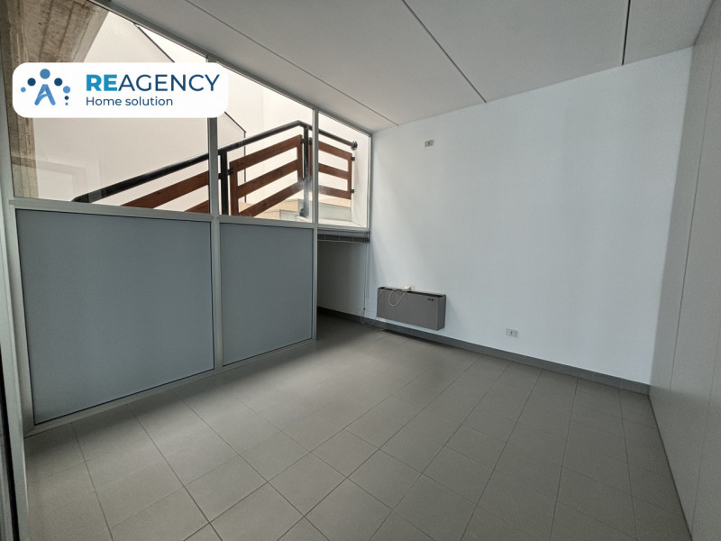 BRENDOLA

HAI UN' ATTIVITA COMMERCIALE E SEI ALLA RICERCA DI UN CAPANNONE CON AMPI UFFICI AD USO ...