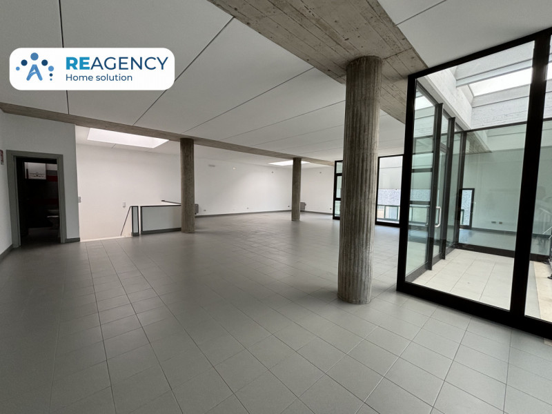 BRENDOLA

HAI UN' ATTIVITA COMMERCIALE E SEI ALLA RICERCA DI UN CAPANNONE CON AMPI UFFICI AD USO ...