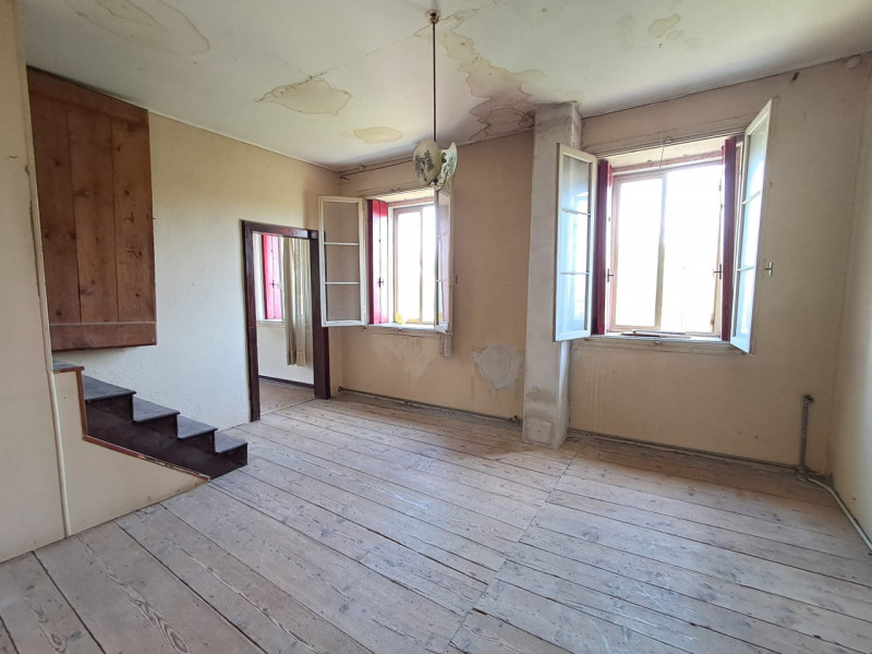 Rustico affiancato in posizione panoramica e privilegiata, immerso nella tranquillità della prima...