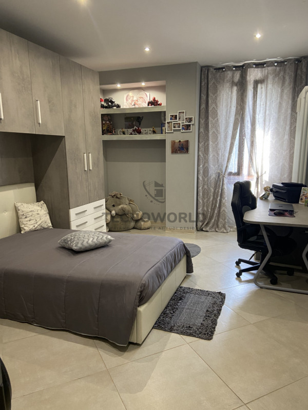 Esplora questa straordinaria opportunità nel cuore della storica corte di Molina di Malo! Questo ...