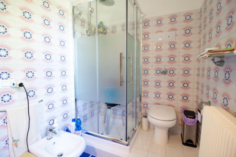 In vendita in località Lepre, proponiamo una interessante villetta indipendente di 140 mq, con vi...