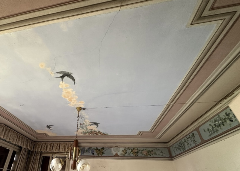 (Per INFO Roberto 3453195338) A Possagno, in zona centrale e a poca distanza dal tempio del Canov...