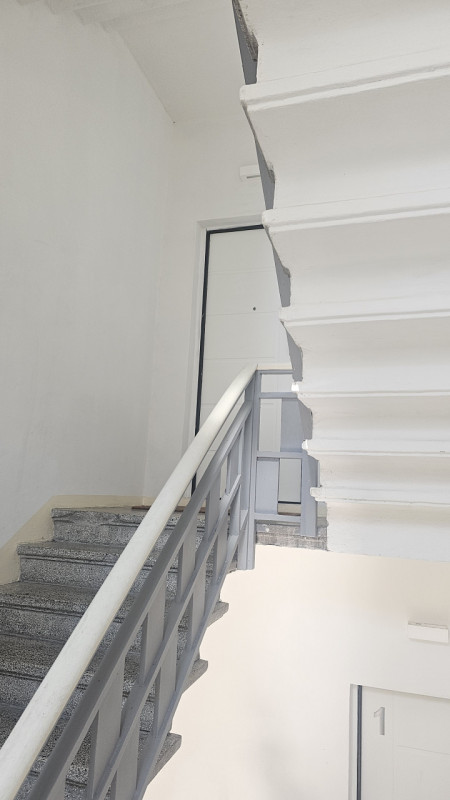 ARCELLA – SANTISSIMA TRINITA’. Proponiamo in locazione una stanza ampia e luminosa ad uso singola...