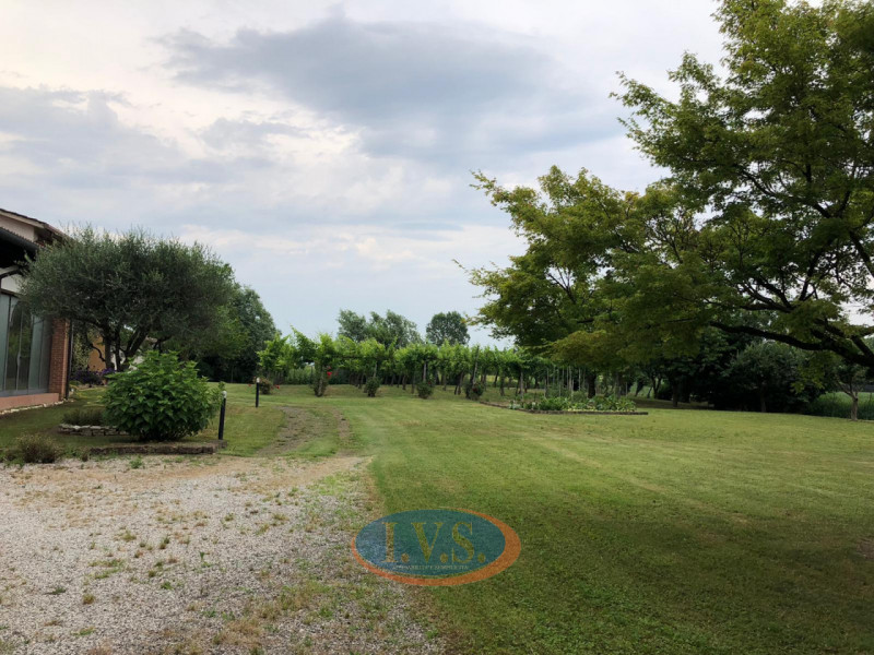 MONTEGALDA (VI) se sogni una vita a ritmo lento, circondato dal verde ma senza rinunciare alle co...