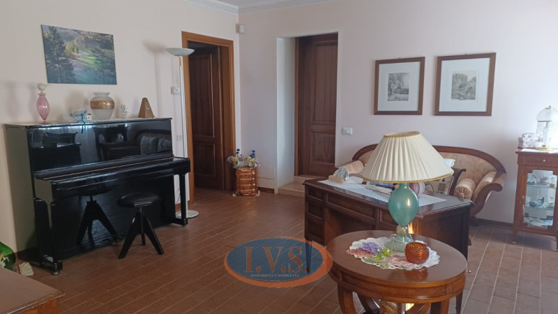 MONTEGALDA (VI) se sogni una vita a ritmo lento, circondato dal verde ma senza rinunciare alle co...