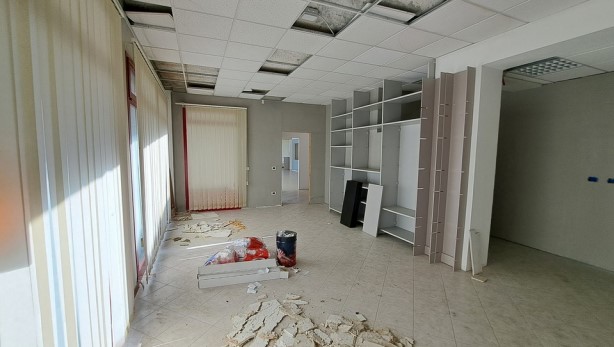 Rif. A.A.208-22

Vendita all'asta - immobile commerciale/direzionale in data 28 gennaio 2026

Des...