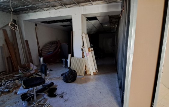 Rif. A.A.208-22

Vendita all'asta - immobile commerciale/direzionale in data 28 gennaio 2026

Des...