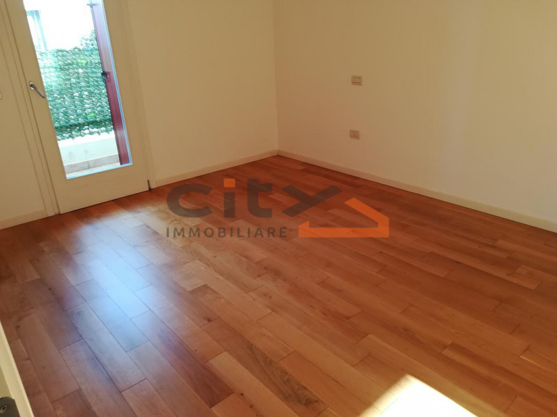 San Giacomo di Romano d'Ezzelino - proponiamo APPARTAMENTO BICAMERE SEMIARREDATO DISPONIBILE DA S...