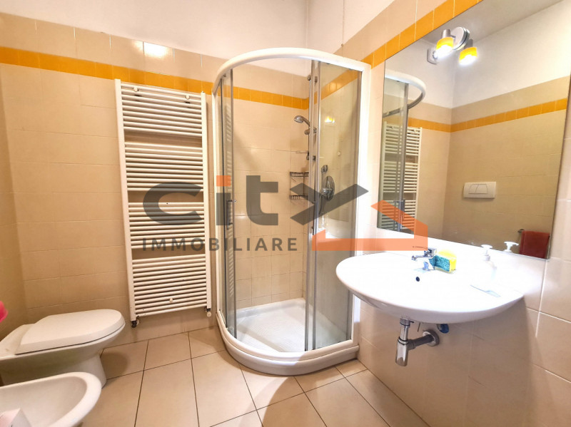 Nel cuore di San Giuseppe di Cassola, proponiamo in esclusiva un appartamento al piano terra con ...