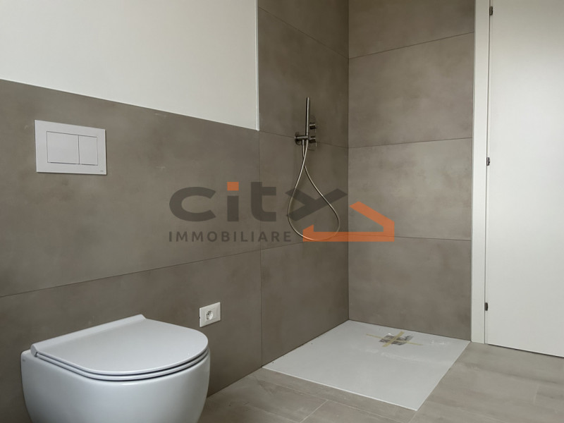 S. Giuseppe - a solo 1 km dal Centro Storico di Bassano proponiamo in vendita un ATTICO IN PRONTA...