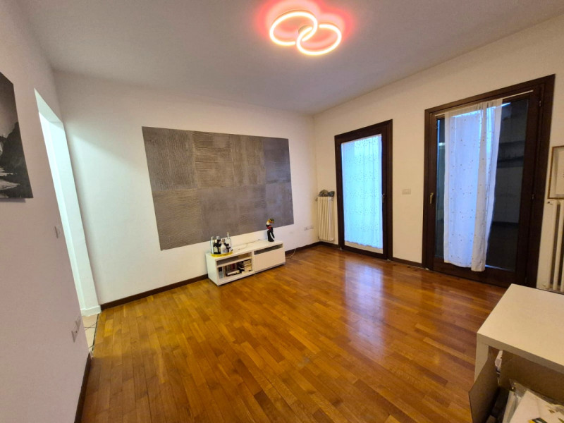 In una delle zone più richieste di Padova Ovest, precisamente nel tranquillo quartiere residenzia...