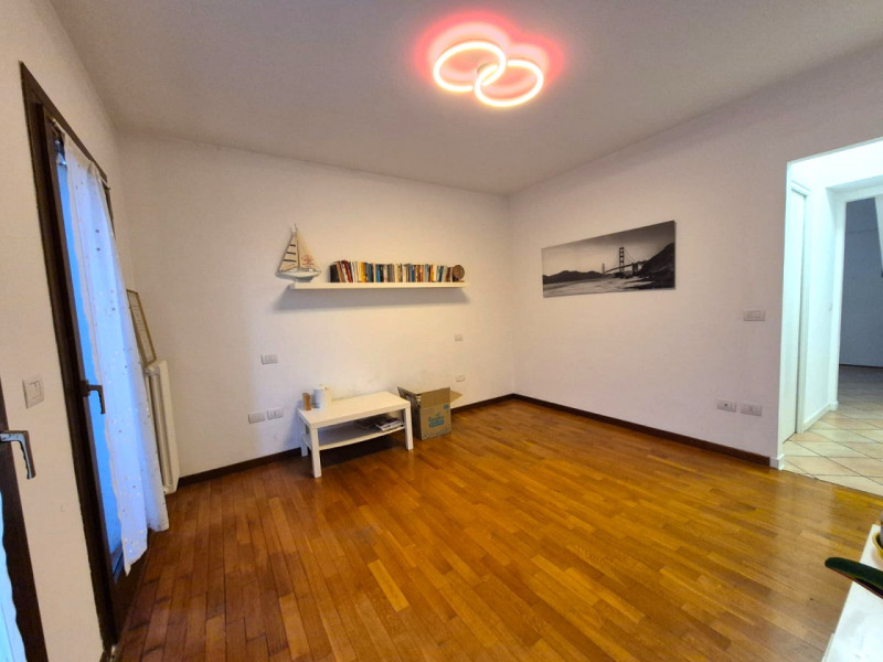 In una delle zone più richieste di Padova Ovest, precisamente nel tranquillo quartiere residenzia...