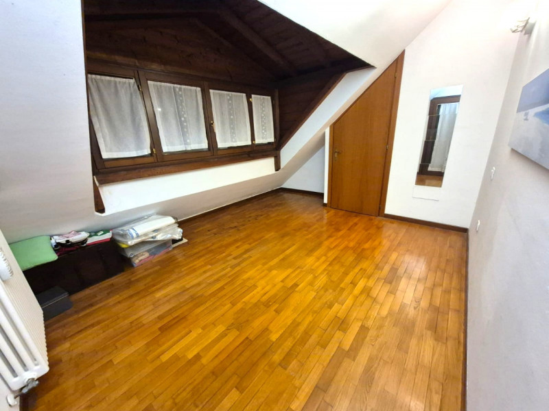 In una delle zone più richieste di Padova Ovest, precisamente nel tranquillo quartiere residenzia...