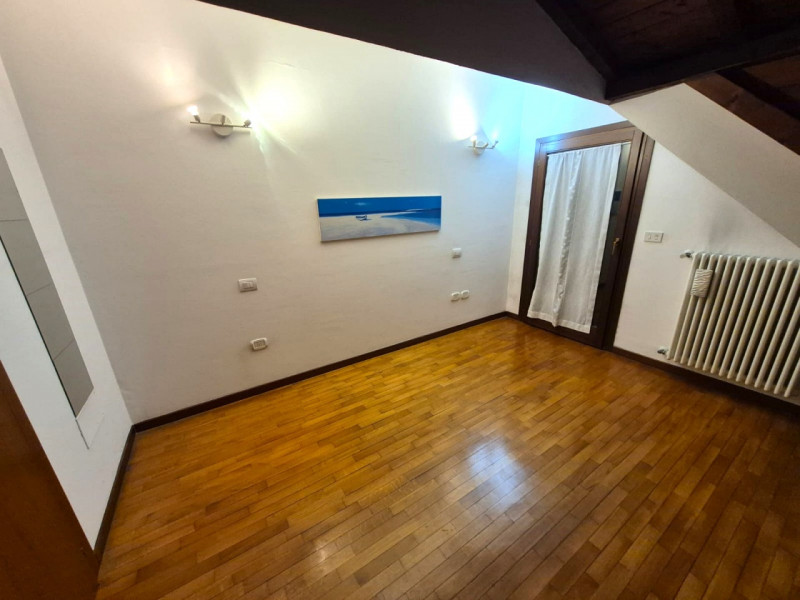 In una delle zone più richieste di Padova Ovest, precisamente nel tranquillo quartiere residenzia...