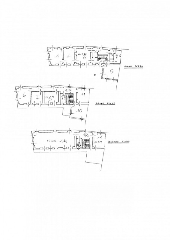 Independente house for sale in Soriso, with internal courtyard