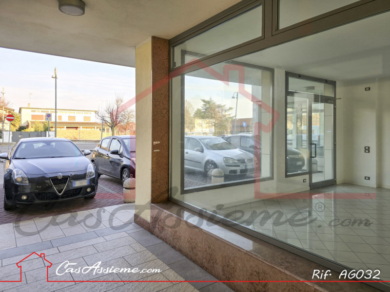 Rif. AG032
In prossimità del centro di Tombolo, in una zona in fase di importante riqualificazion...