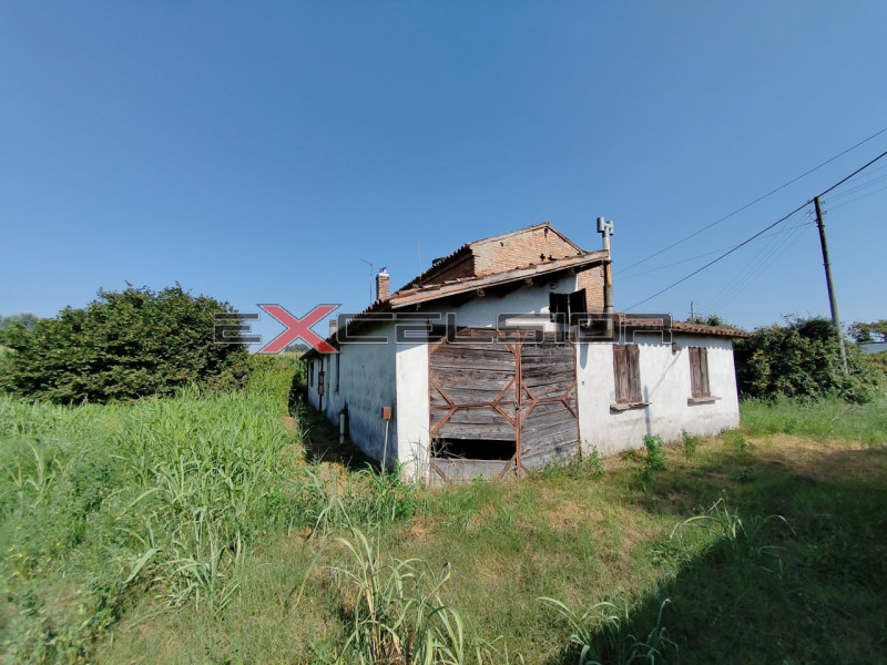 Rustici e casali in Vendita a Pettorazza Grimani
