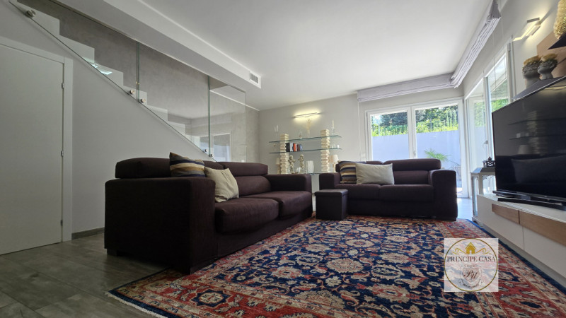 Rif. S391 - Proponiamo in vendita, a due minuti dal centro di Baone, immobile accostato indipende...