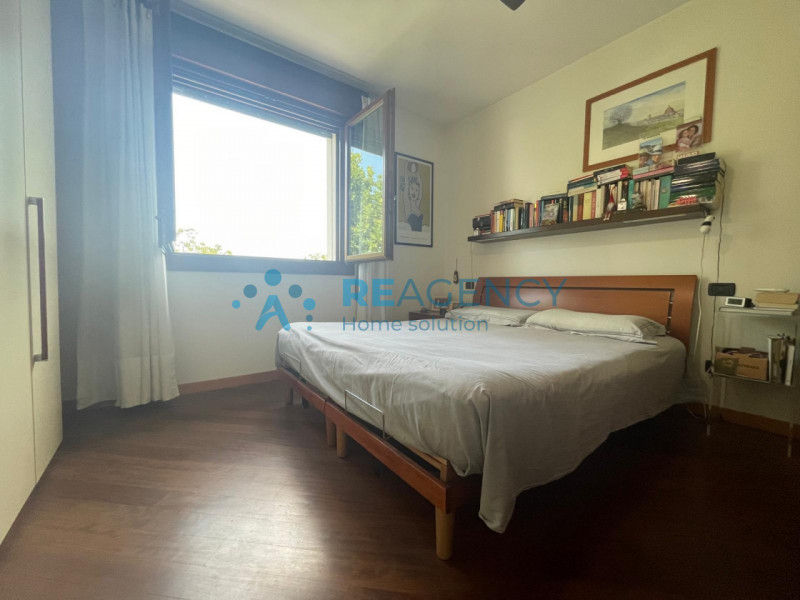 TORRI DI QUARTESOLO - Lerino

Stai cercando un APPARTAMENTO BICAMERE completo di TERRAZZO ABITABI...