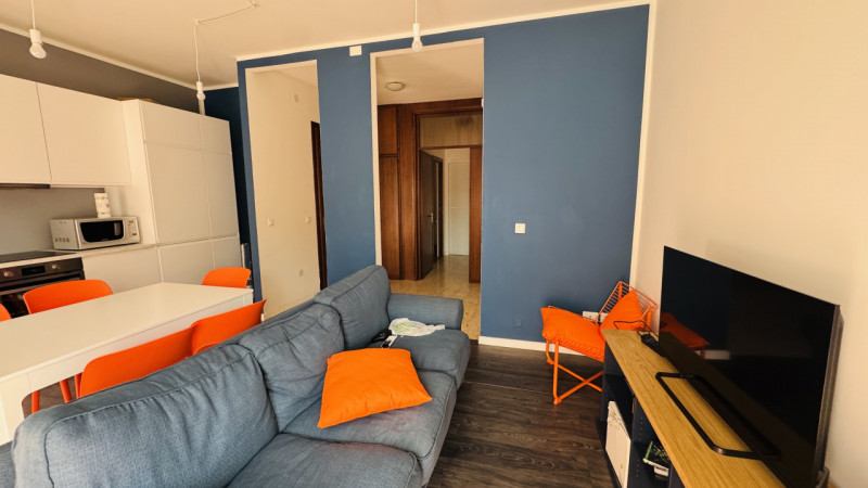 Disponibile dal 1 gennaio. 

CAMERA con LETTO MATRIMONIALE in appartamento in ottimo stato, ristr...