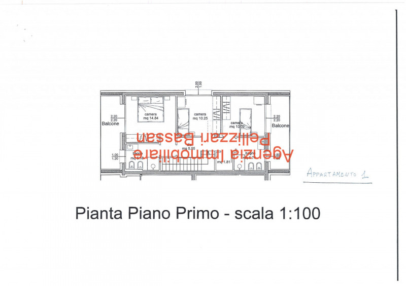 Ampio appartamento pentalocale in vendita in zona centrale di Spresiano. Questa spaziosa unità su...