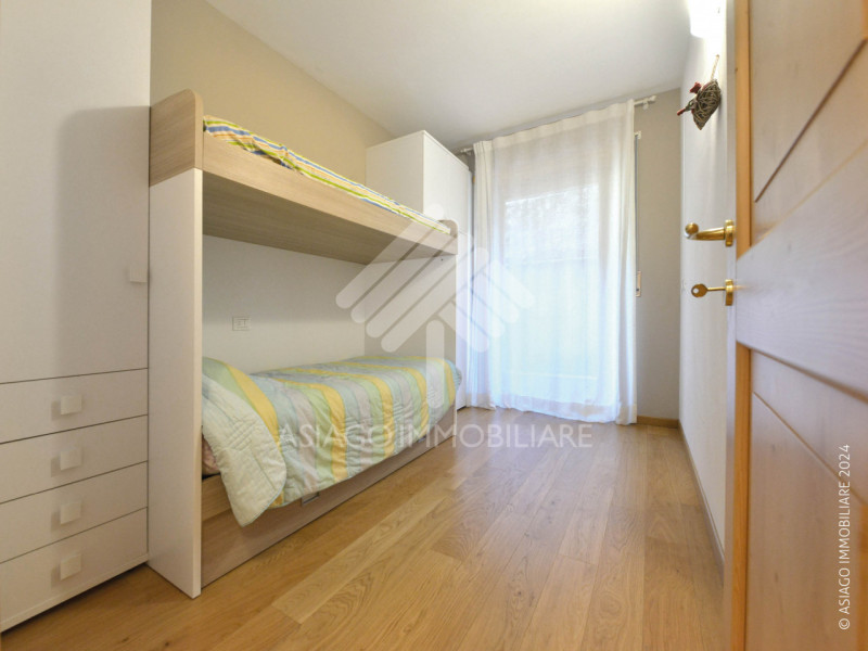 Vivere la stagione autunnale e quella invernale in questo Chalet sarà un'esperienza indimenticabi...