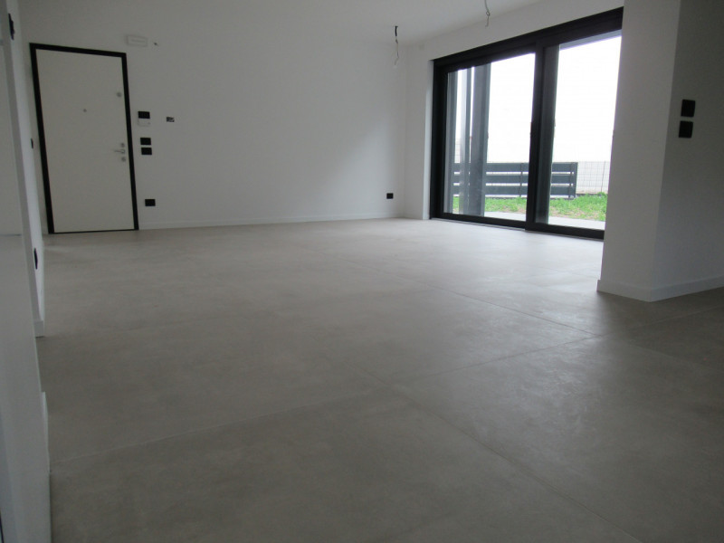 A Carità di Villorba (TV), proponiamo in vendita ampia porzione di abbinata (108 mq calpestabili ...