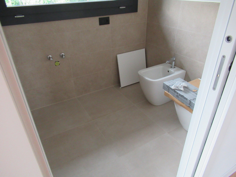 A Carità di Villorba (TV), proponiamo in vendita ampia porzione di abbinata (108 mq calpestabili ...