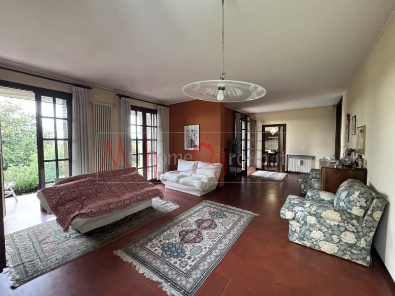 Villa singola in vendita a Rubano
Proponiamo in vendita una villa singola di circa 250 mq con un ...