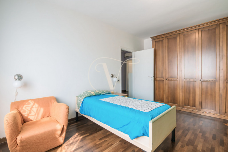 Ti piacerebbe fare aperitivo o far giocare i tuoi bambini comodamente a 5 minuti da casa? 

In ve...