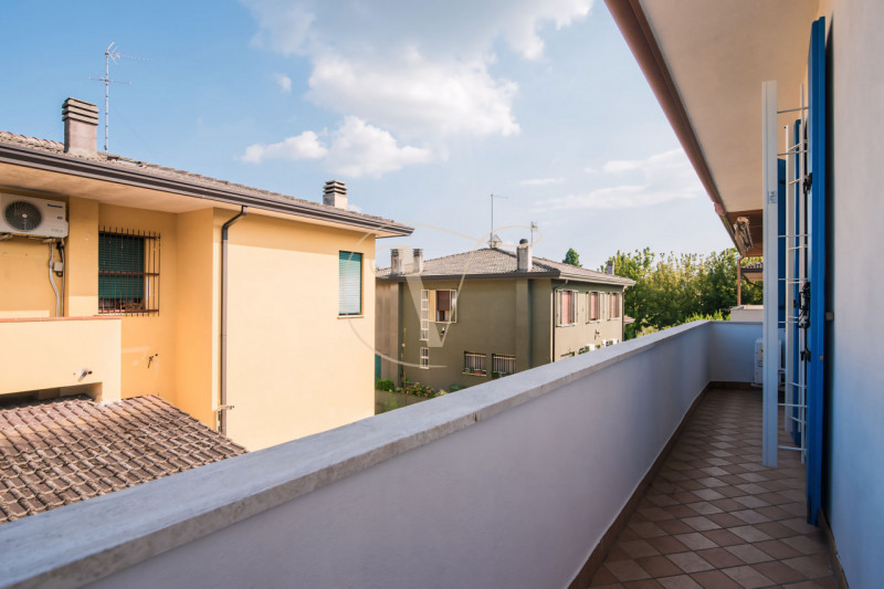 Ti piacerebbe fare aperitivo o far giocare i tuoi bambini comodamente a 5 minuti da casa? 

In ve...