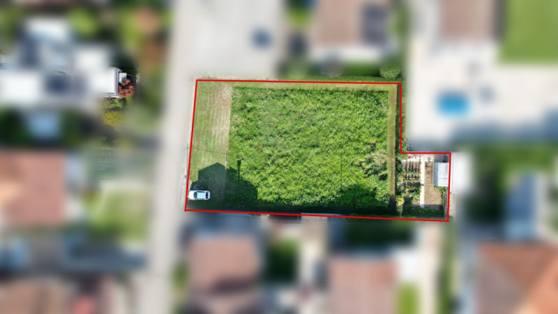 RIF: SF06 SAN MARTINO DI LUPARI Proponiamo in vendita lotto edificabile di 1100 mq, con possibili...