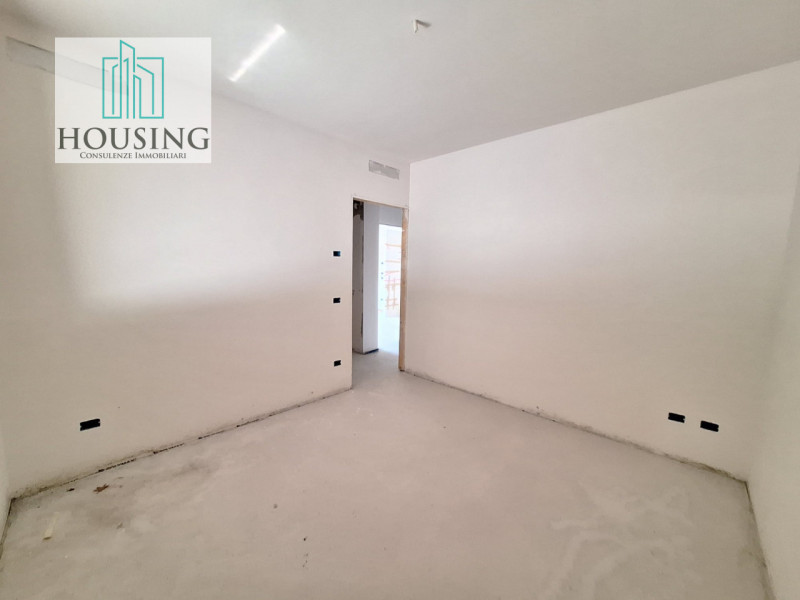 Al confine tra Abano Terme e Montegrotto Terme, a pochi minuti dalla zona pedonale e dal parco ur...