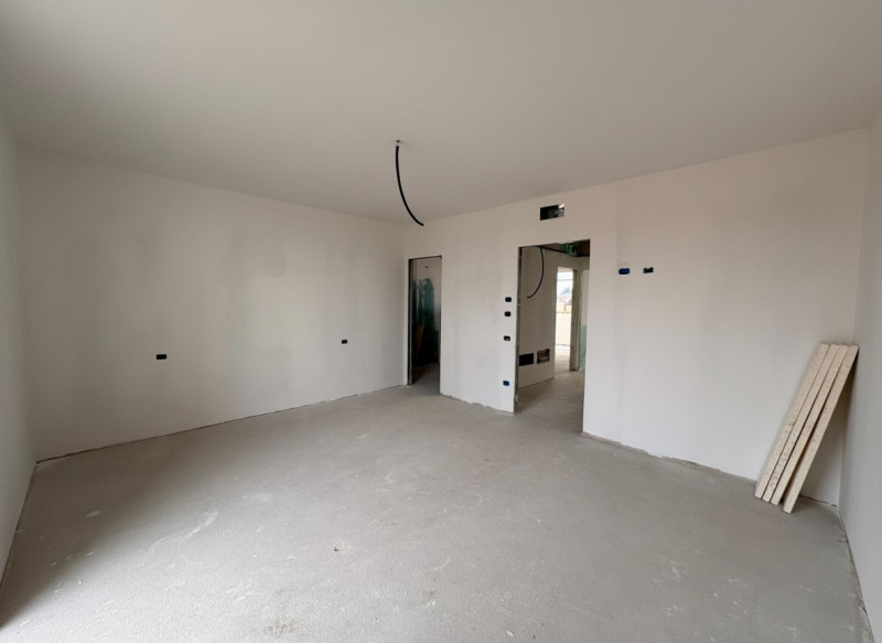 Comune di Saccolongo, zona Creola, proponiamo tre nuove case singole disposte su due livelli con ...