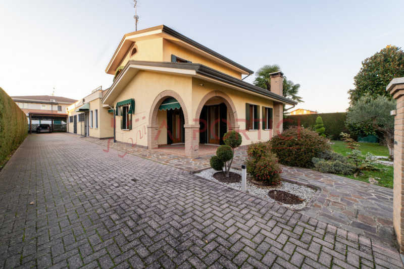 Brugine Vendita Casa singola