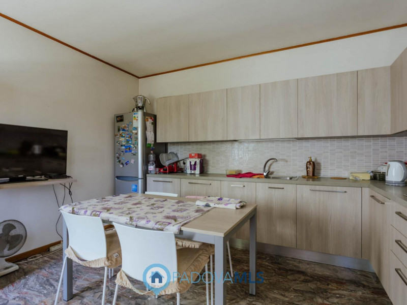 Immobile in esclusiva al Gruppo Padova MLS

Cinto Euganeo - A Valnogaredo proponiamo immobile cos...