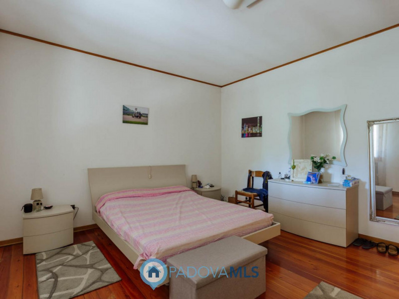 Immobile in esclusiva al Gruppo Padova MLS

Cinto Euganeo - A Valnogaredo proponiamo immobile cos...