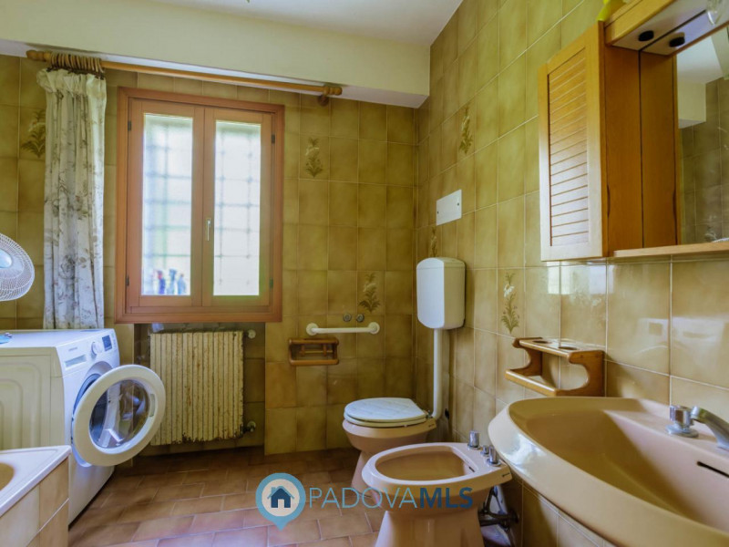 Immobile in esclusiva al Gruppo Padova MLS

Cinto Euganeo - A Valnogaredo proponiamo immobile cos...