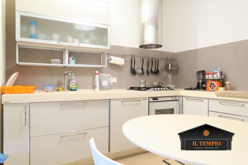 **Affittasi Camera per Studenti**

Sono disponibili **4 camere singole** in un accogliente studen...