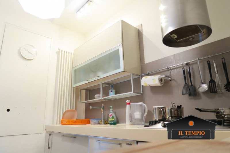 **Affittasi Camera per Studenti**

Sono disponibili **4 camere singole** in un accogliente studen...