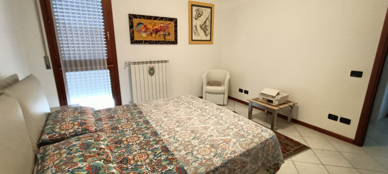 Se cerchi una soluzione immediata, curata e comoda alla zona sud di Padova, questo recente bicame...