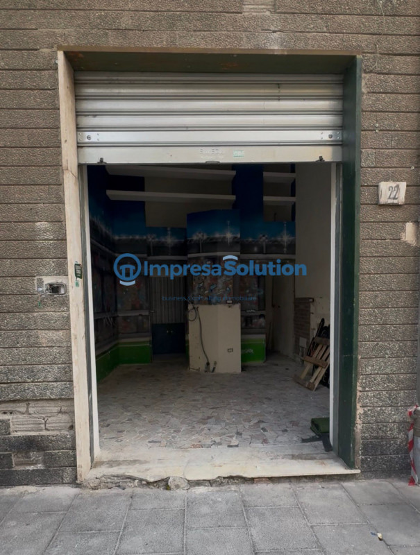 Napoli Affitto Negozio