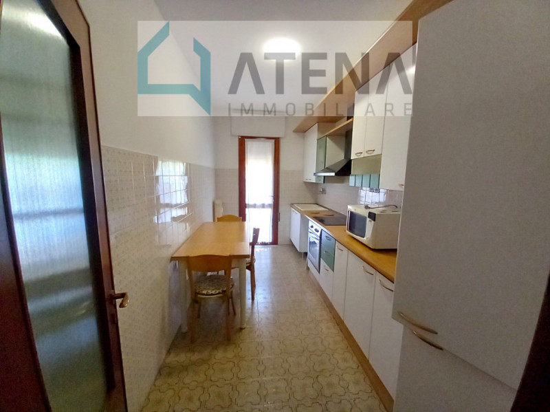 rif. 24657

PADOVA- ARCELLA SAN GREGORIO

LEGGERE TUTTO L'ANNUNCIO

Si affitta SOLO A RAGAZZE STU...