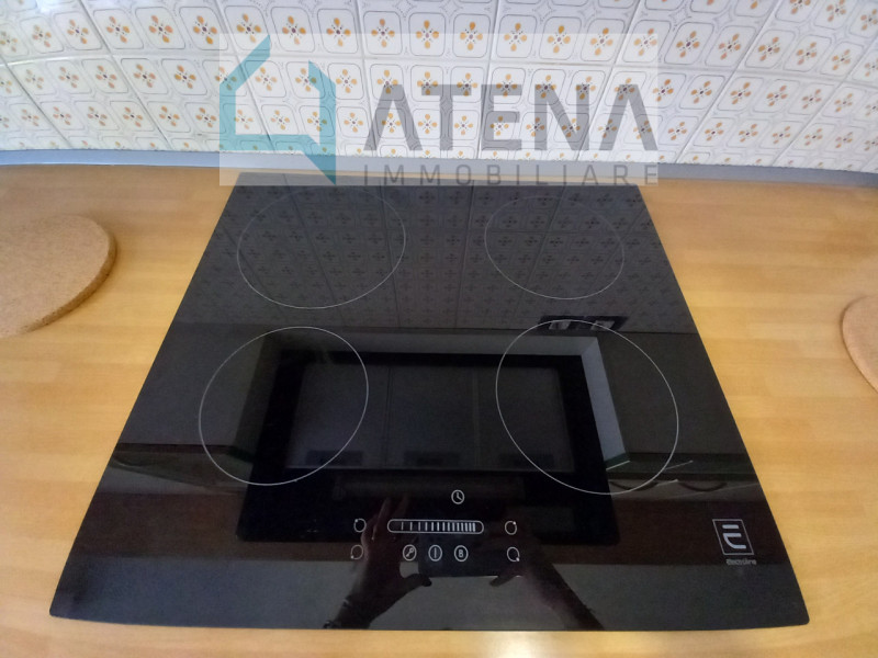 rif. 24657

PADOVA- ARCELLA SAN GREGORIO

LEGGERE TUTTO L'ANNUNCIO

Si affitta SOLO A RAGAZZE STU...