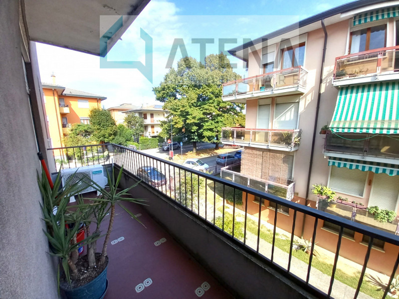 rif. 24657

PADOVA- ARCELLA SAN GREGORIO

LEGGERE TUTTO L'ANNUNCIO

Si affitta SOLO A RAGAZZE STU...