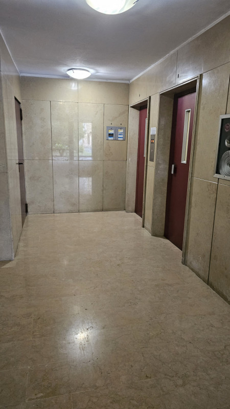 PADOVA – ZONA SACRA FAMIGLIA. Proponiamo in locazione un luminoso e spazioso appartamento pentalo...