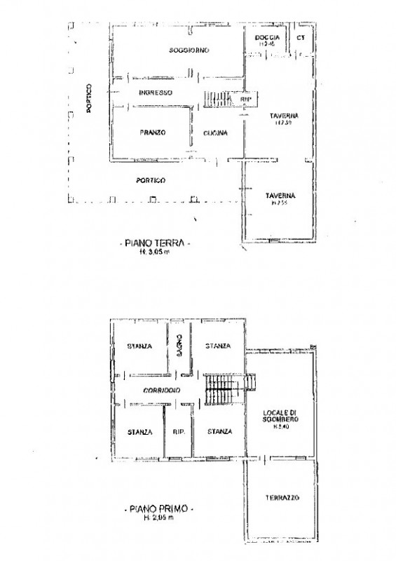 SCORZE'

CASA SINGOLA SU DUE LIVELLI CON AMPIO GIARDINO così distribuita: al piano terra ingresso...